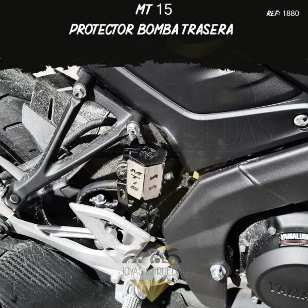 pieza MT 15 protector bomba trasera